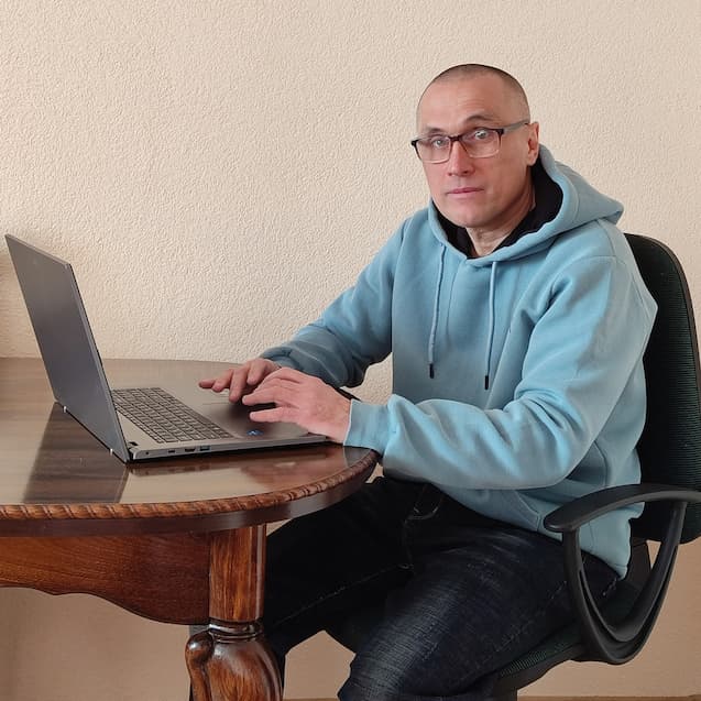 Ігор Головачук — контакти для розробки сайтів